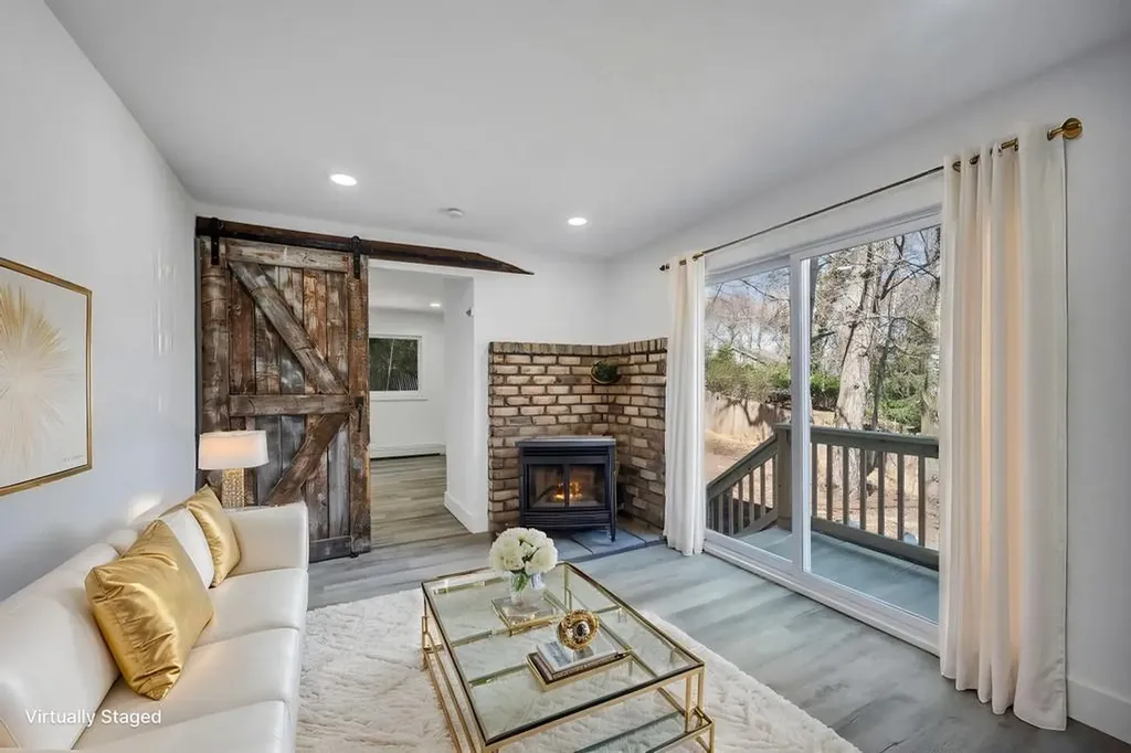 55 Twilight Road Rocky Point NY 11778