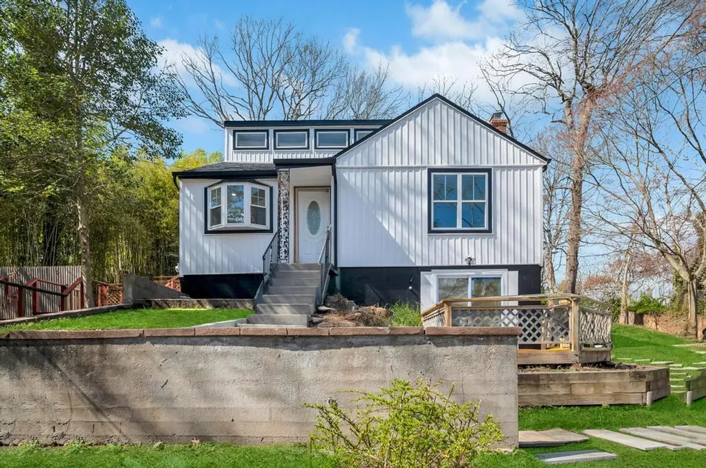 55 Twilight Road Rocky Point NY 11778