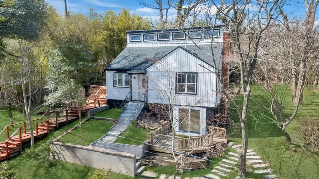 55 Twilight Road Rocky Point NY 11778
