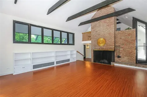 112 Kingsbury Road New Rochelle NY 10804