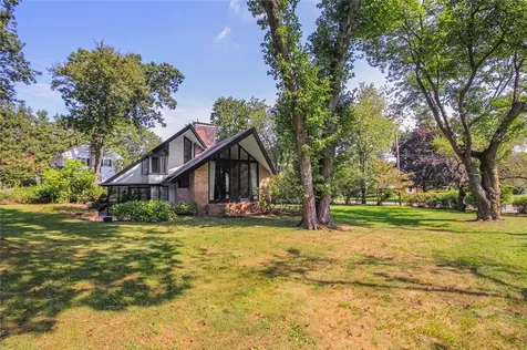 112 Kingsbury Road New Rochelle NY 10804