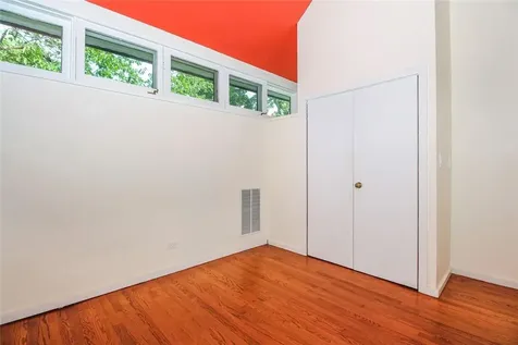 112 Kingsbury Road New Rochelle NY 10804