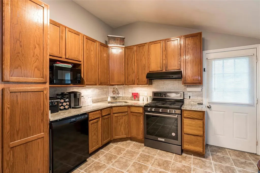 8 Neversink Drive Newburgh NY 12550
