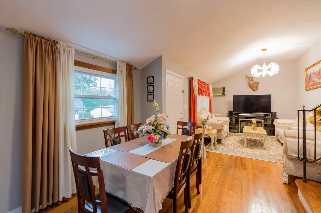 8 Neversink Drive Newburgh NY 12550