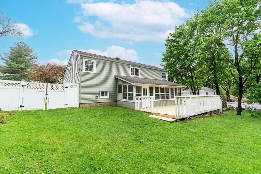 8 Neversink Drive Newburgh NY 12550
