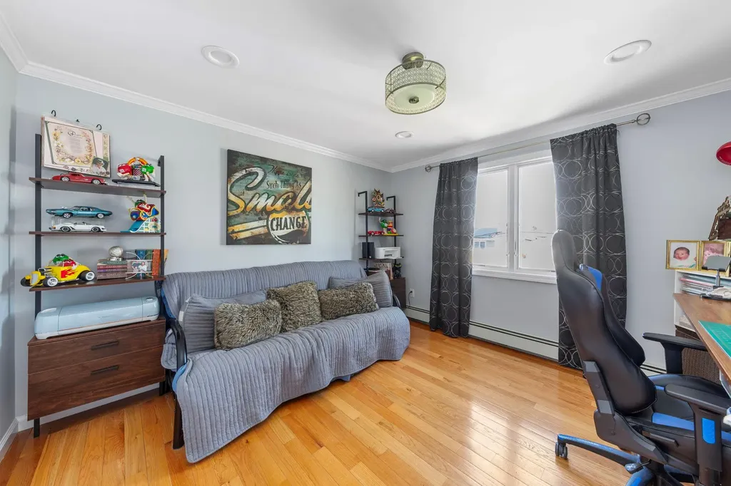 3585 Centerview Avenue Wantagh NY 11793