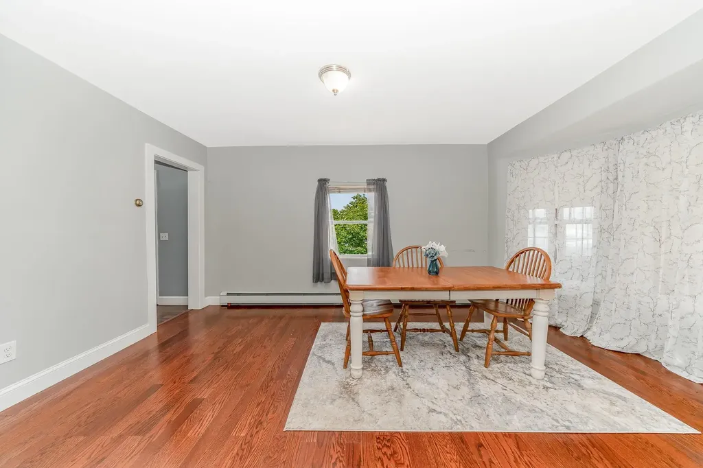 265 Roosevelt Avenue Freeport NY 11520