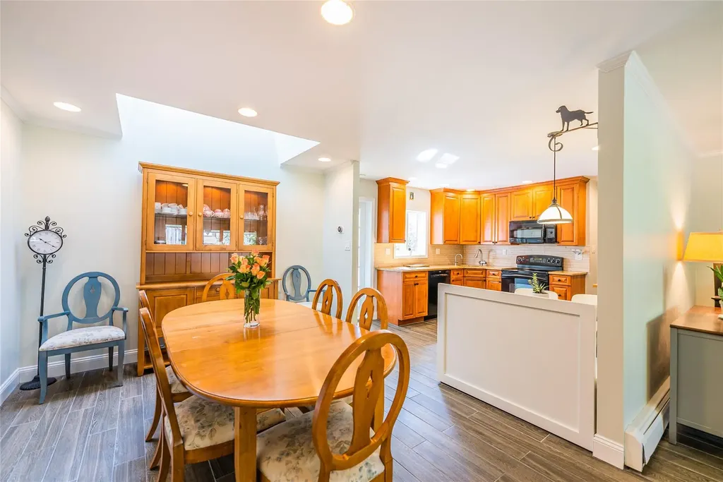 31 Chadwick Road Great Neck NY 11023