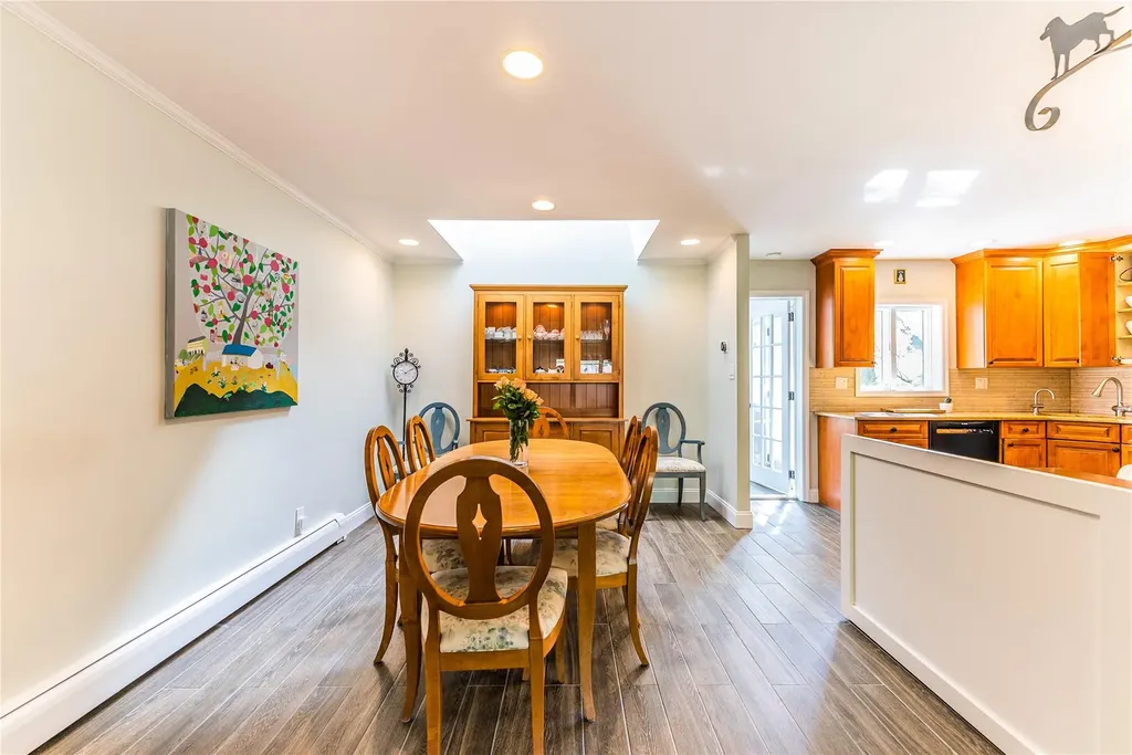 31 Chadwick Road Great Neck NY 11023