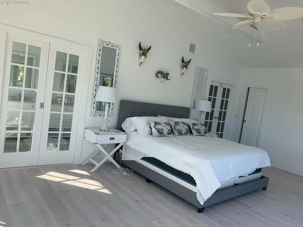 23 Nautilus Drive Hampton Bays NY 11946