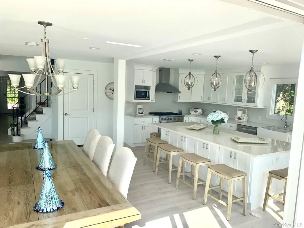 23 Nautilus Drive Hampton Bays NY 11946