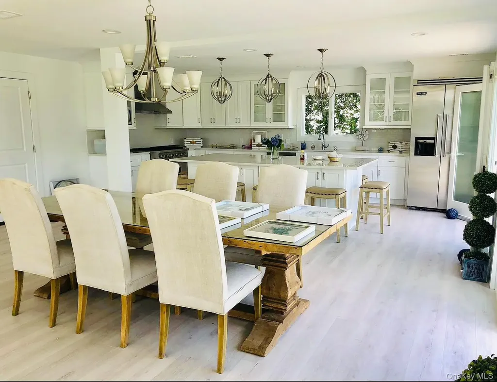 23 Nautilus Drive Hampton Bays NY 11946
