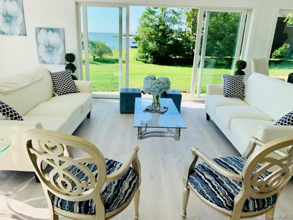 23 Nautilus Drive Hampton Bays NY 11946