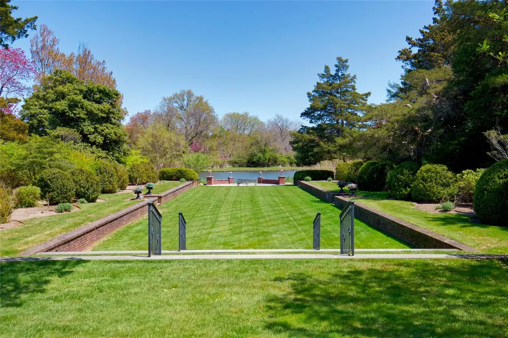113 Harbour Lane Bay Shore NY 11706