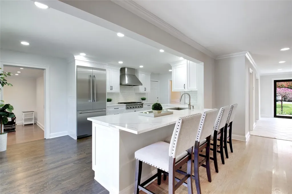 113 Harbour Lane Bay Shore NY 11706