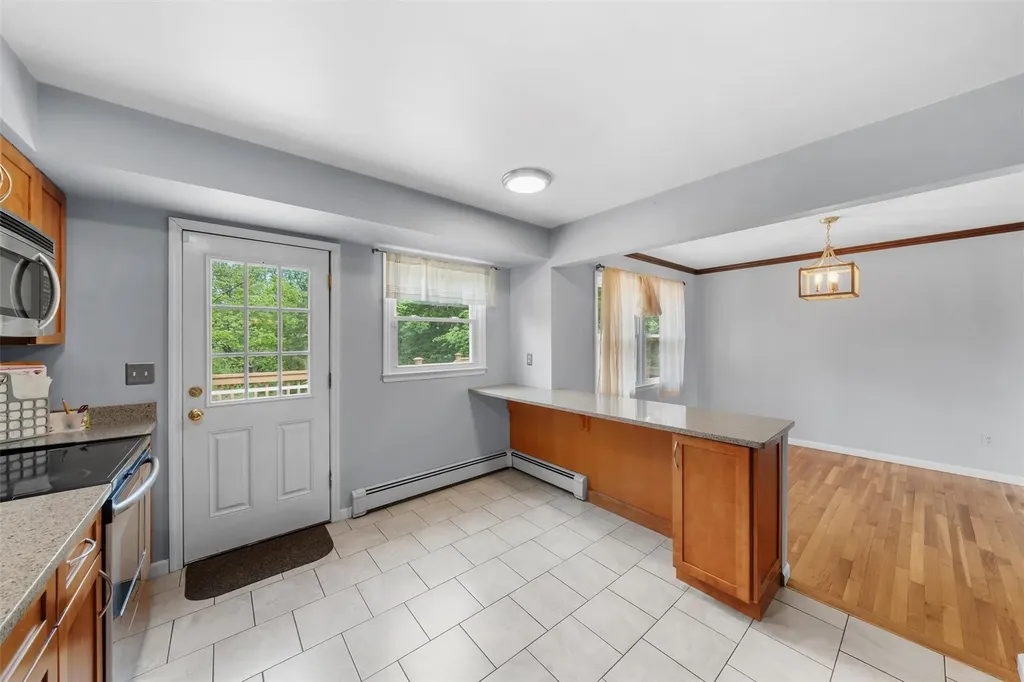 12 Moulton Circle Monroe NY 10950