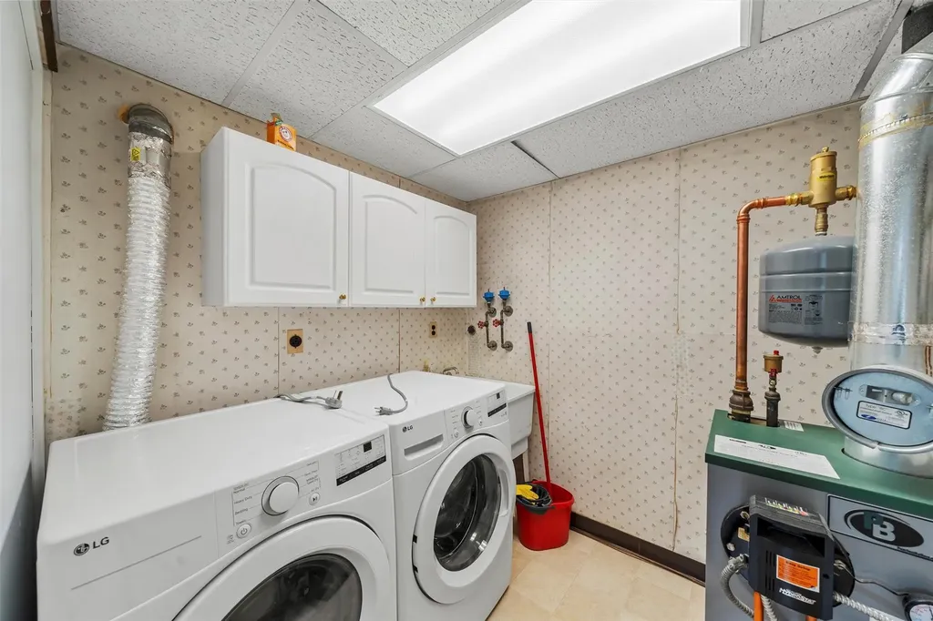 12 Moulton Circle Monroe NY 10950
