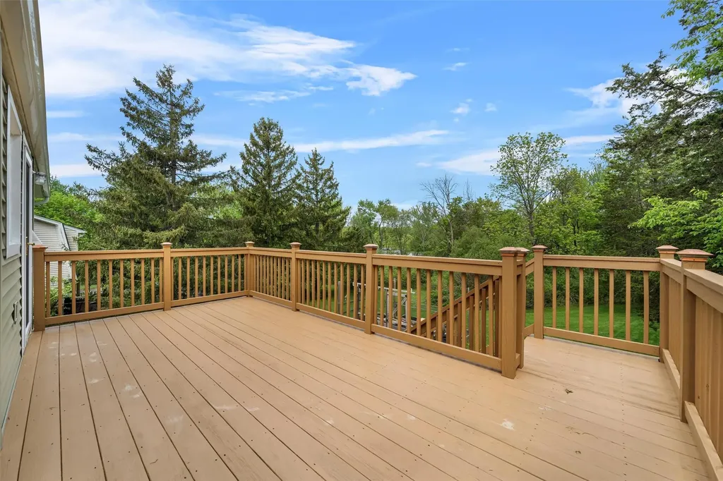 12 Moulton Circle Monroe NY 10950