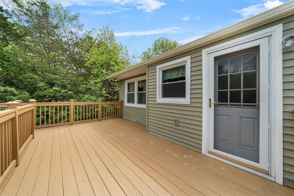 12 Moulton Circle Monroe NY 10950