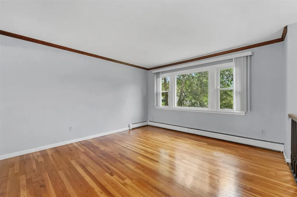 12 Moulton Circle Monroe NY 10950