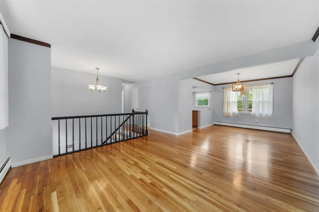 12 Moulton Circle Monroe NY 10950