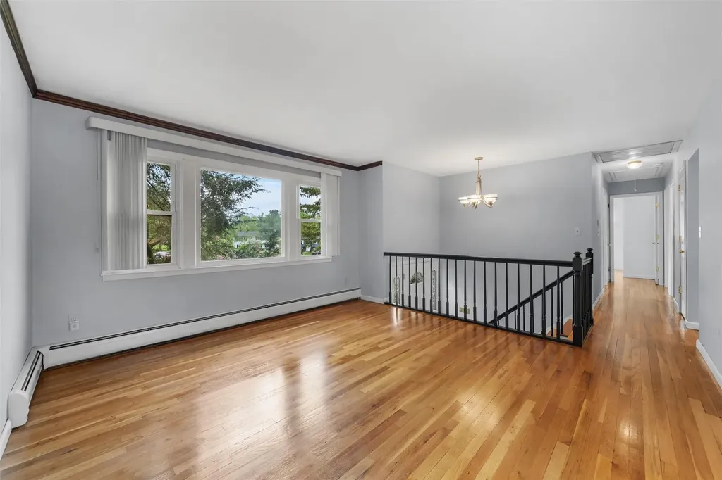 12 Moulton Circle Monroe NY 10950