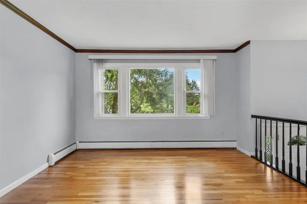 12 Moulton Circle Monroe NY 10950