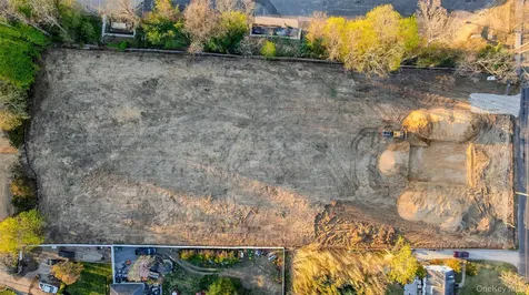 30 Pleasant Lot #4 Avenue Centereach NY 11720