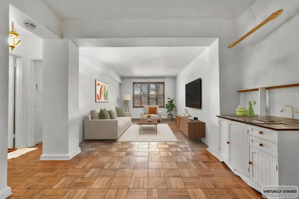 142-21 26th Avenue Flushing NY 11354