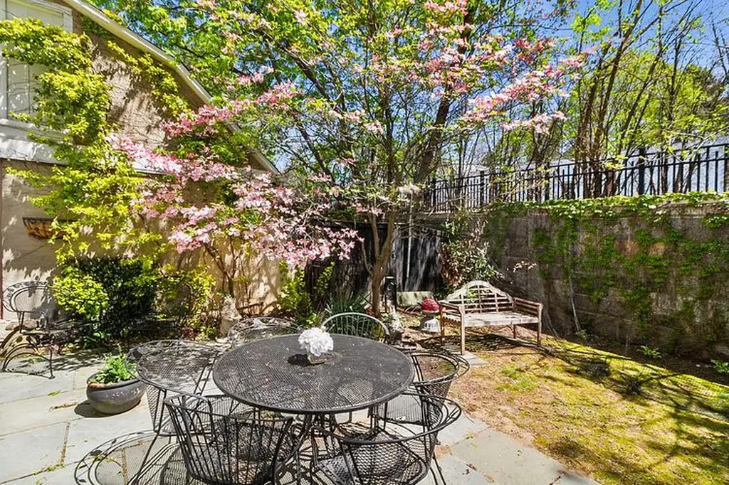 44 Parkway Road Bronxville NY 10708