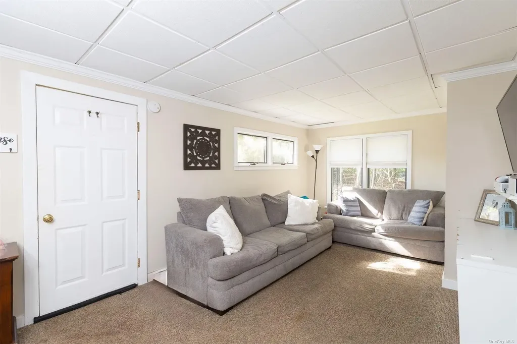 2 3rd Street Wading River NY 11792