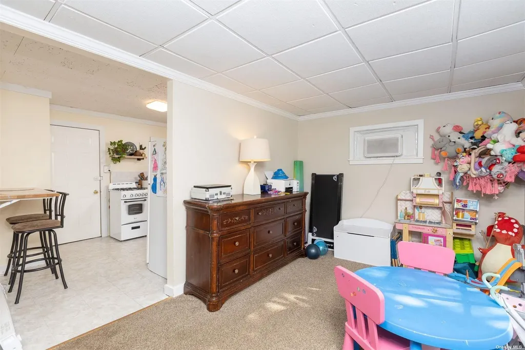 2 3rd Street Wading River NY 11792