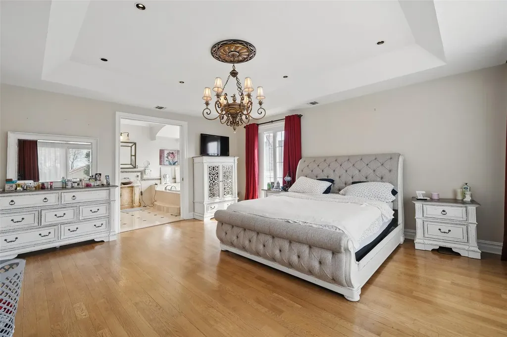 3348 Polo Place Bronx NY 10465