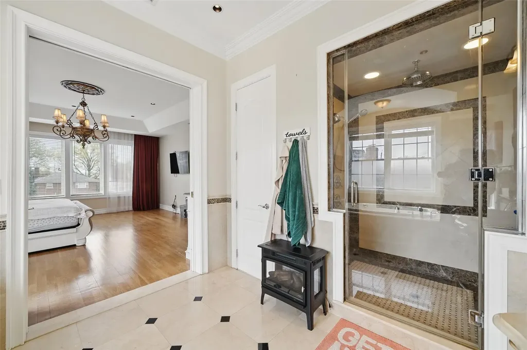 3348 Polo Place Bronx NY 10465