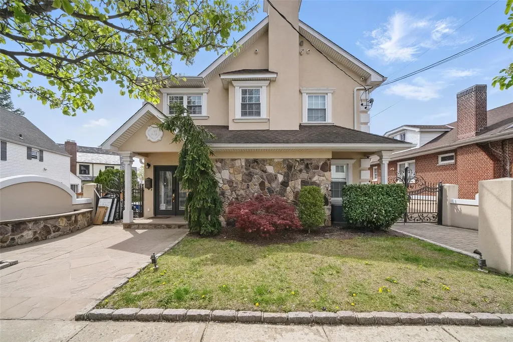 3348 Polo Place Bronx NY 10465