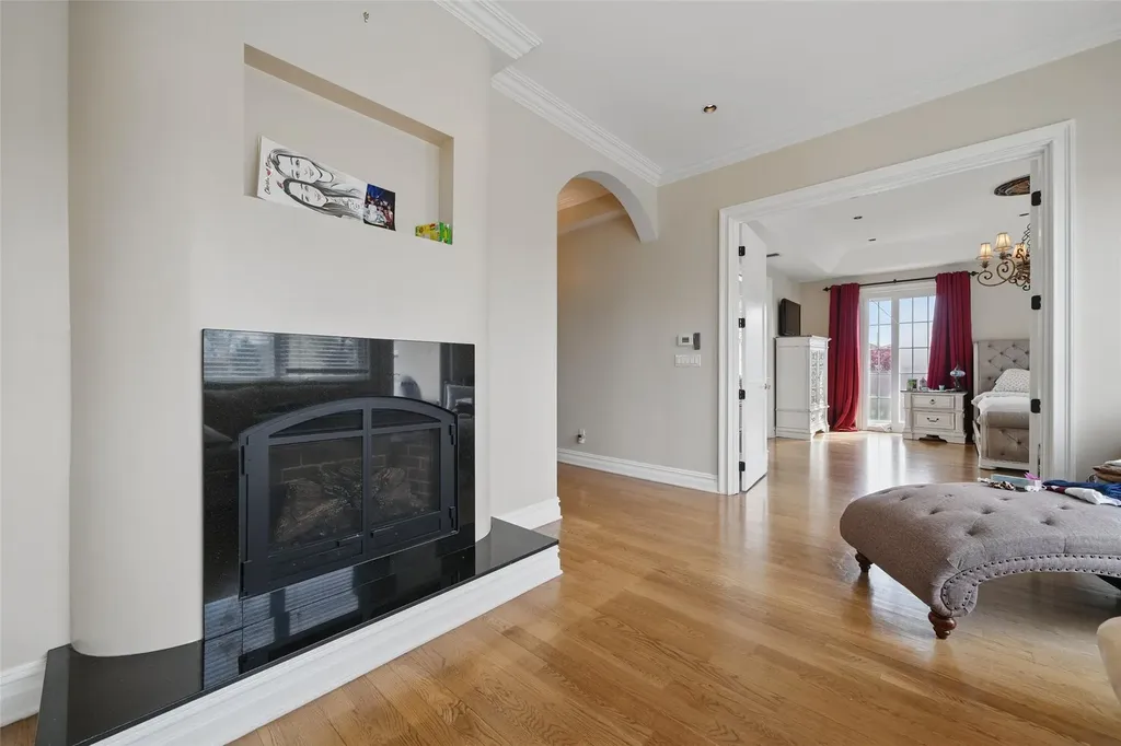 3348 Polo Place Bronx NY 10465