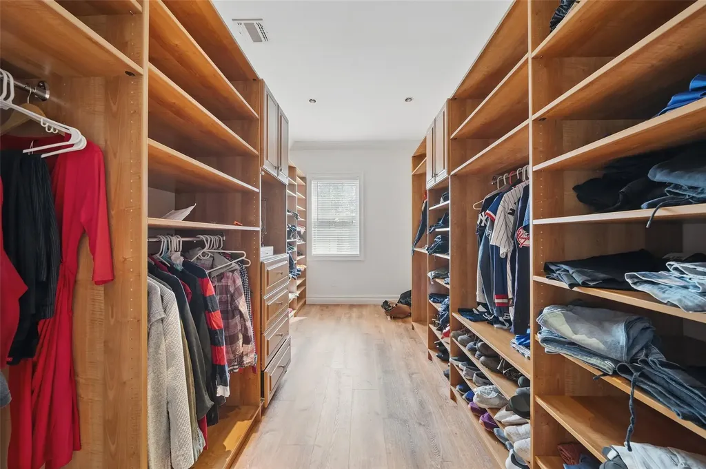 3348 Polo Place Bronx NY 10465