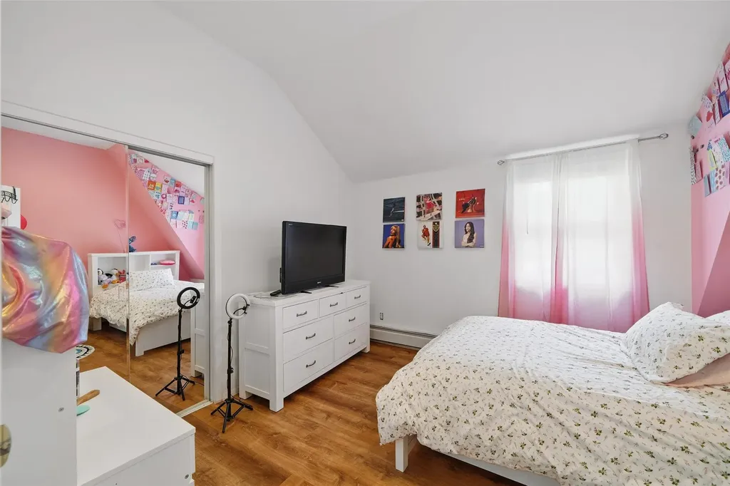 3348 Polo Place Bronx NY 10465