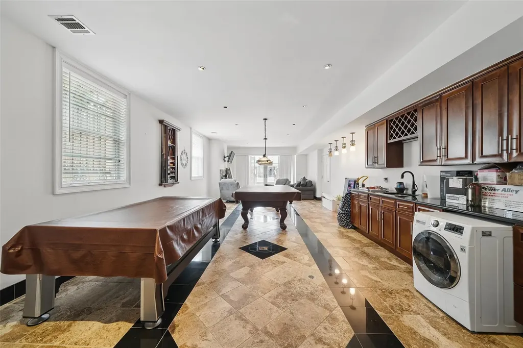 3348 Polo Place Bronx NY 10465