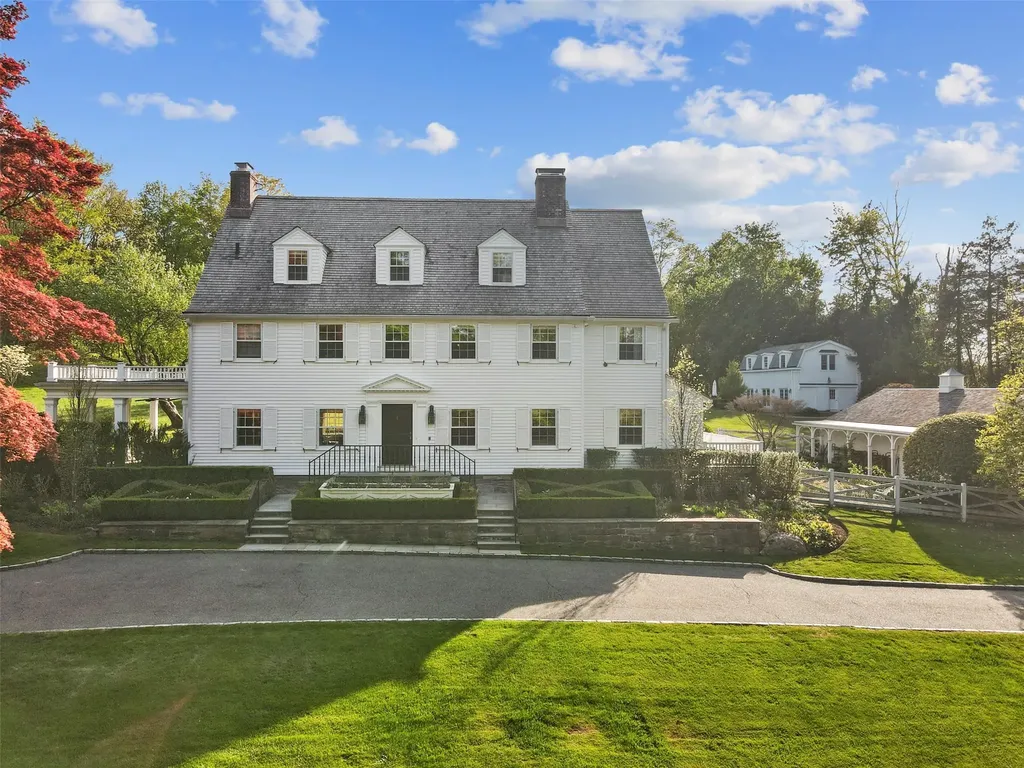 662 Old Post Road Bedford NY 10506