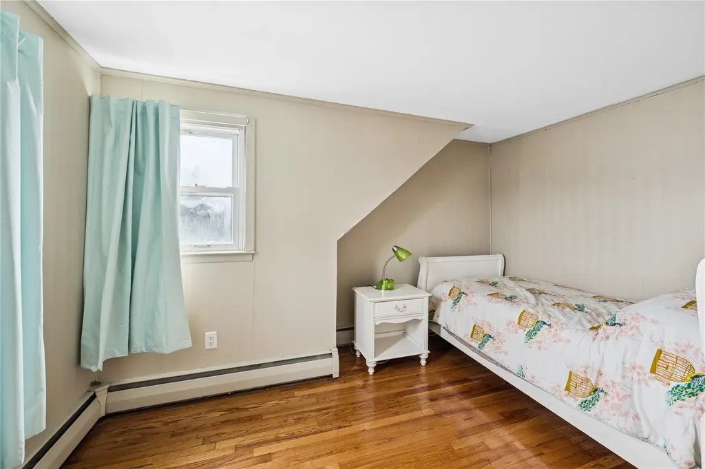 702 Stewart Avenue Bethpage NY 11714