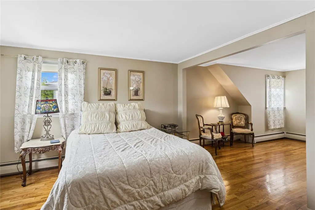 702 Stewart Avenue Bethpage NY 11714