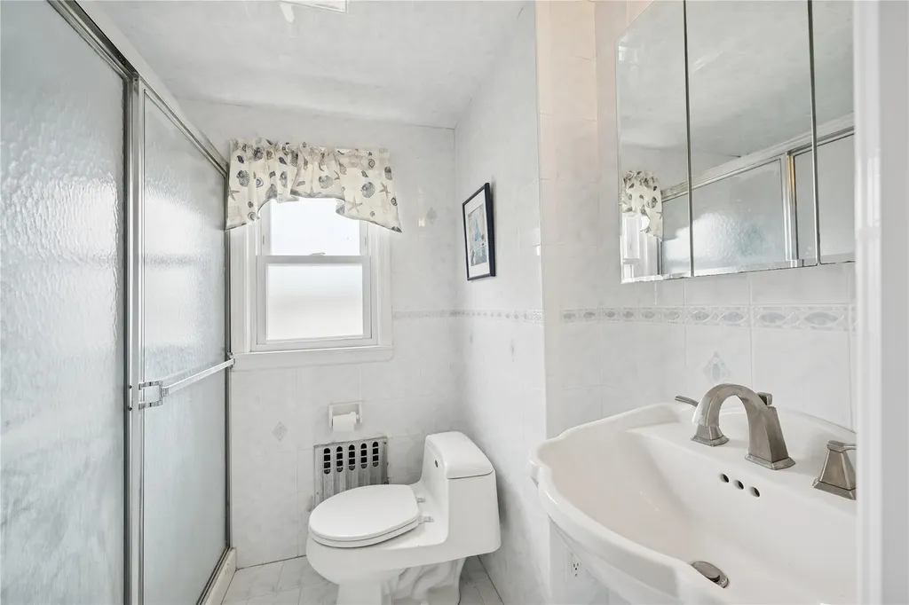 702 Stewart Avenue Bethpage NY 11714