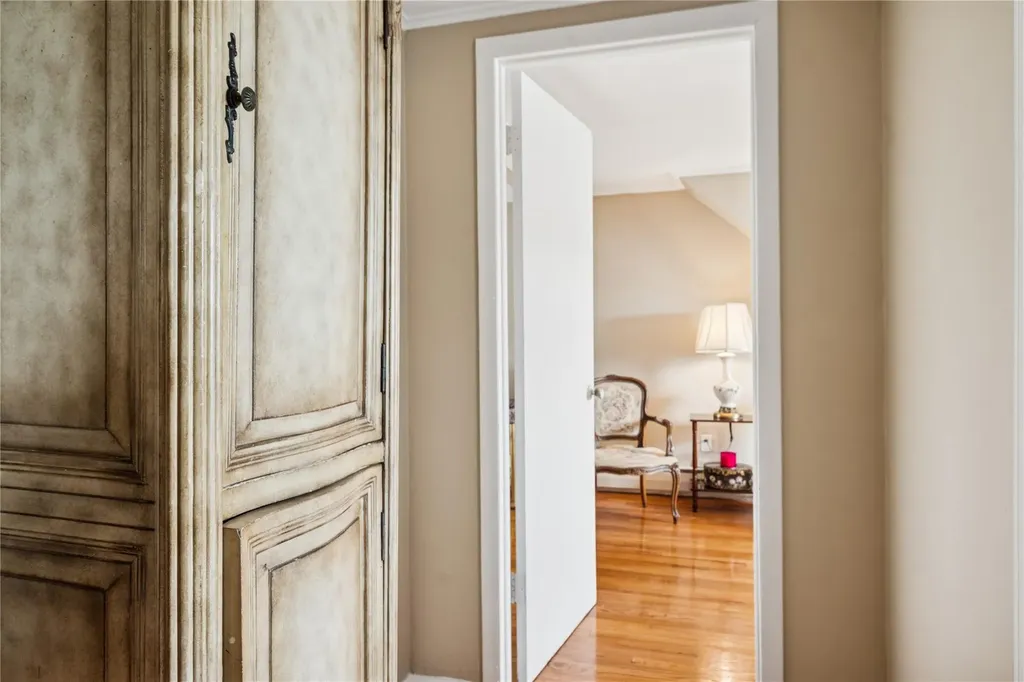 702 Stewart Avenue Bethpage NY 11714