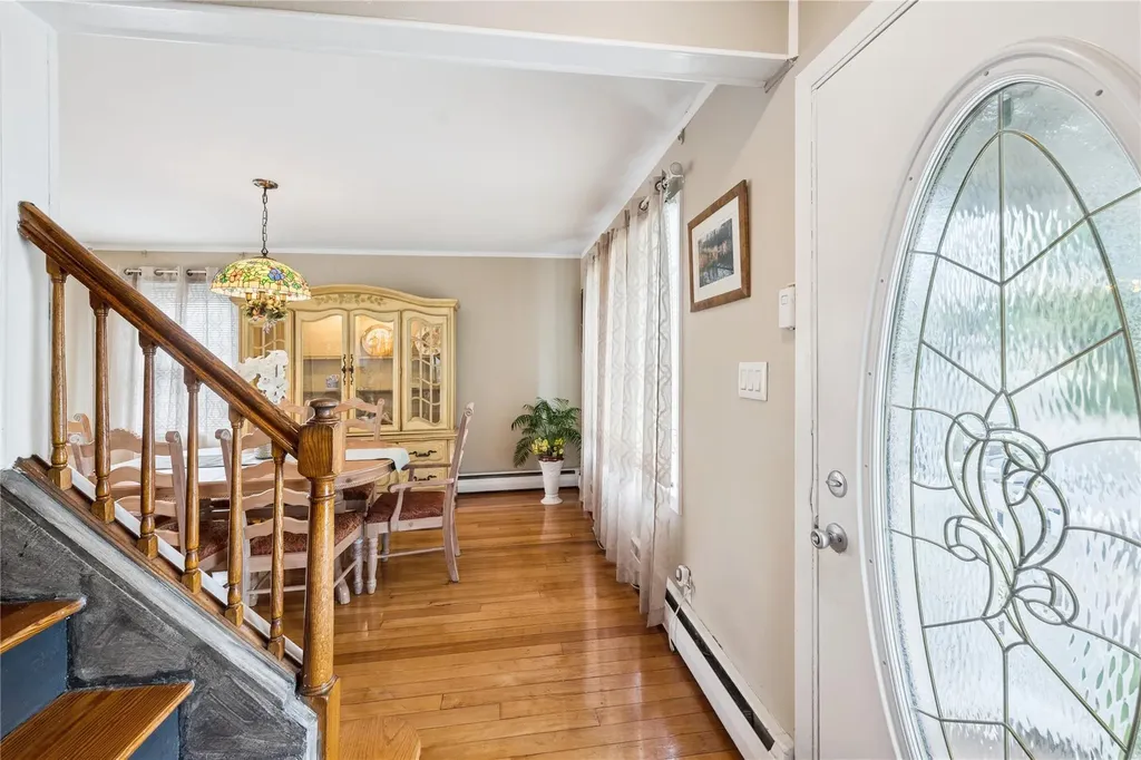 702 Stewart Avenue Bethpage NY 11714