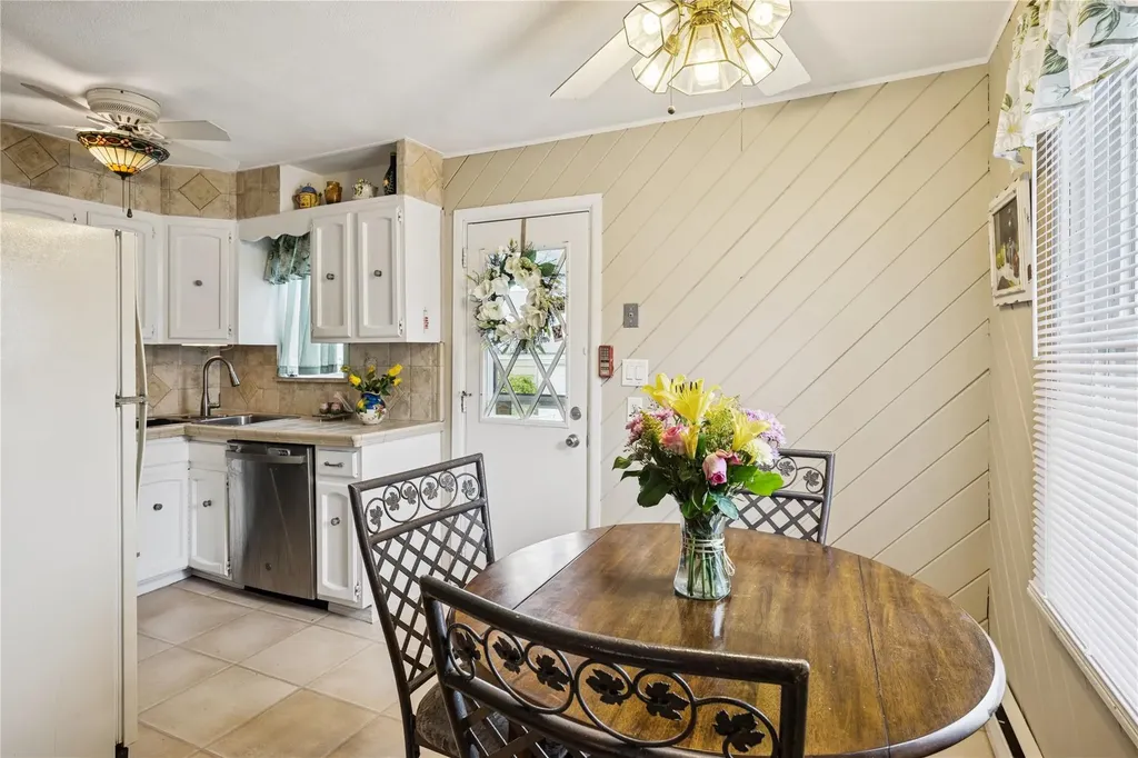 702 Stewart Avenue Bethpage NY 11714