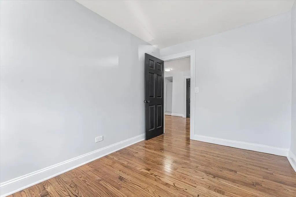 1704 Yates Avenue Bronx NY 10461