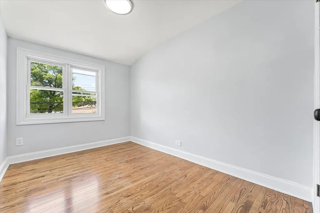1704 Yates Avenue Bronx NY 10461