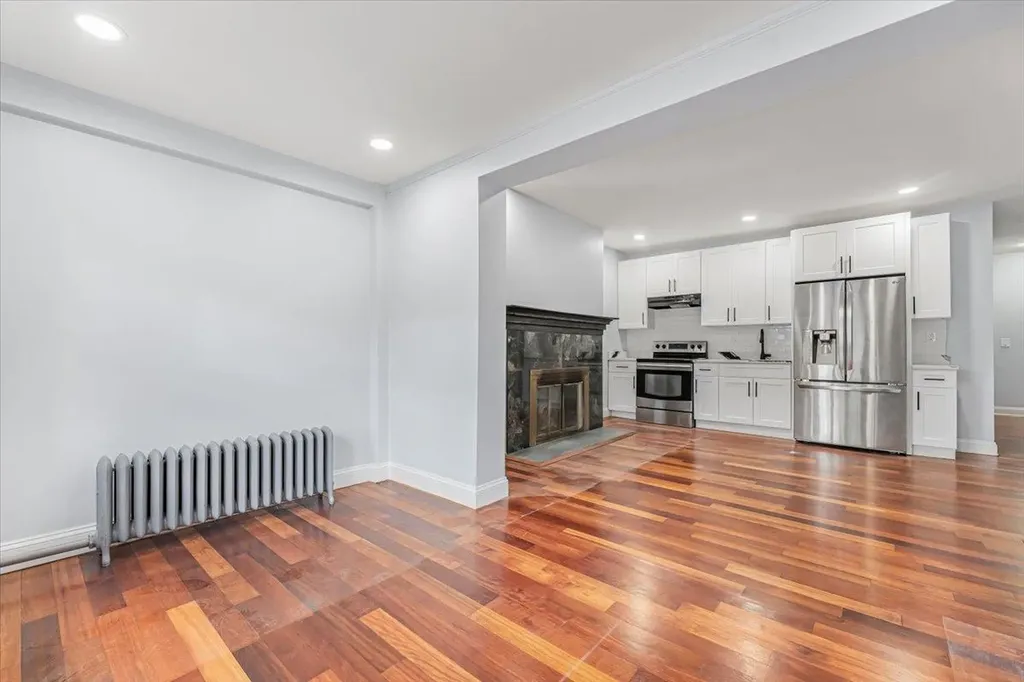 1704 Yates Avenue Bronx NY 10461