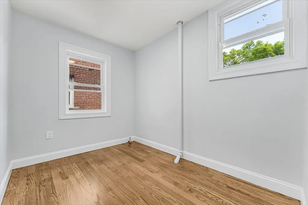 1704 Yates Avenue Bronx NY 10461